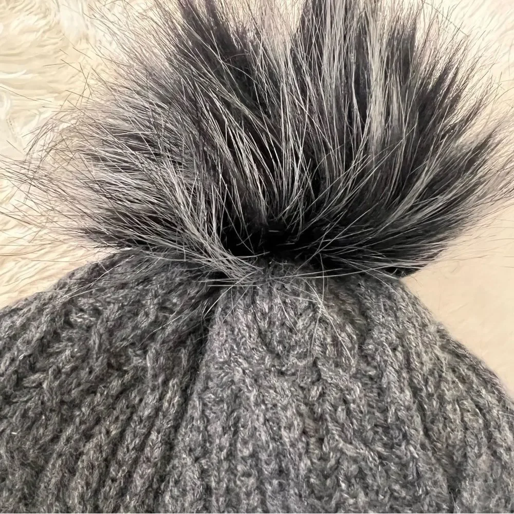 Nordstrom Gray Wool Cashmere Blend Cable Knit Beanie with Pom Pom NEW MSRP $60